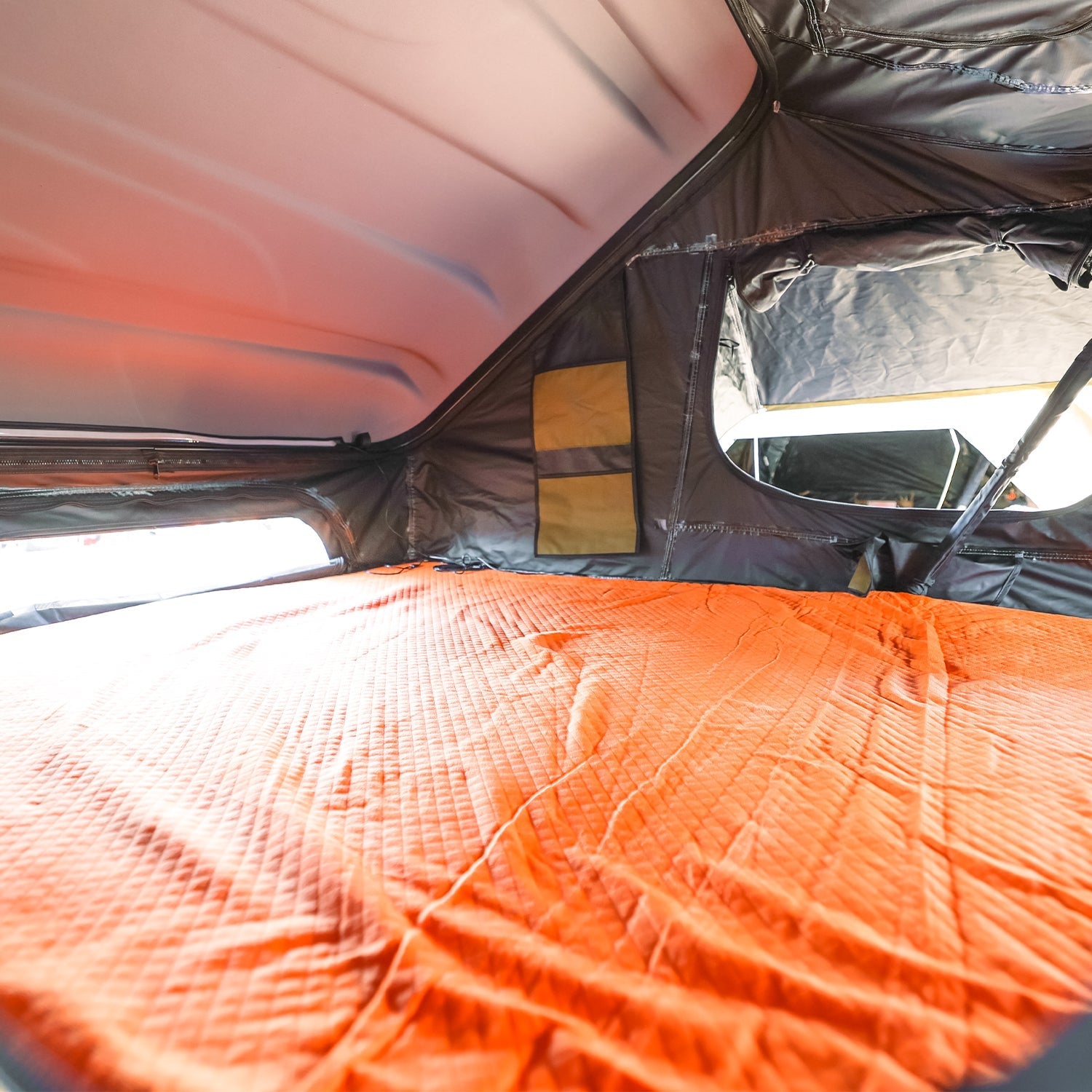 23Zero Armadillo® X Roof Top Tent X3 230HSARMX3